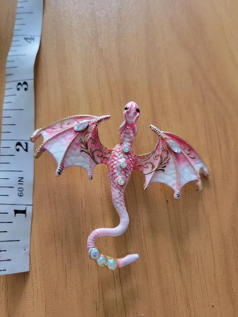 🧋NEW🧋Pink Dragon Brooch with Iridescent Accents